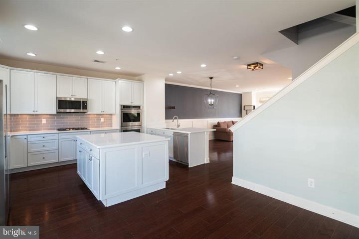 BIG OAK CROSSING - Residential Lease