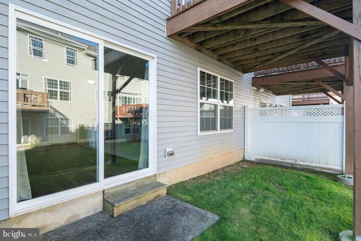 BIG OAK CROSSING - Residential Lease