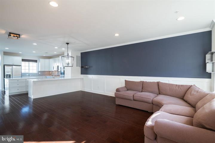 BIG OAK CROSSING - Residential Lease