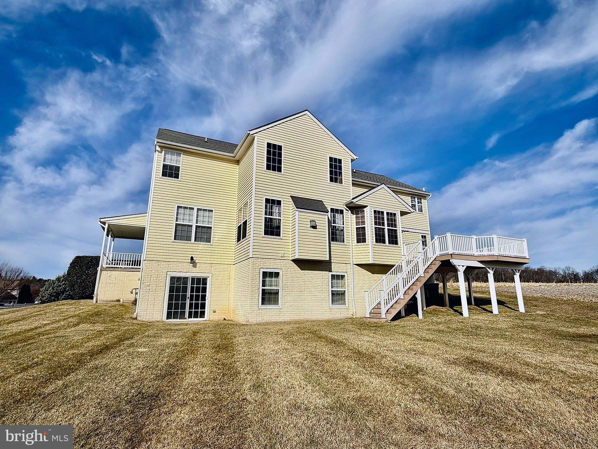 SUMMER'S GLEN - Residential