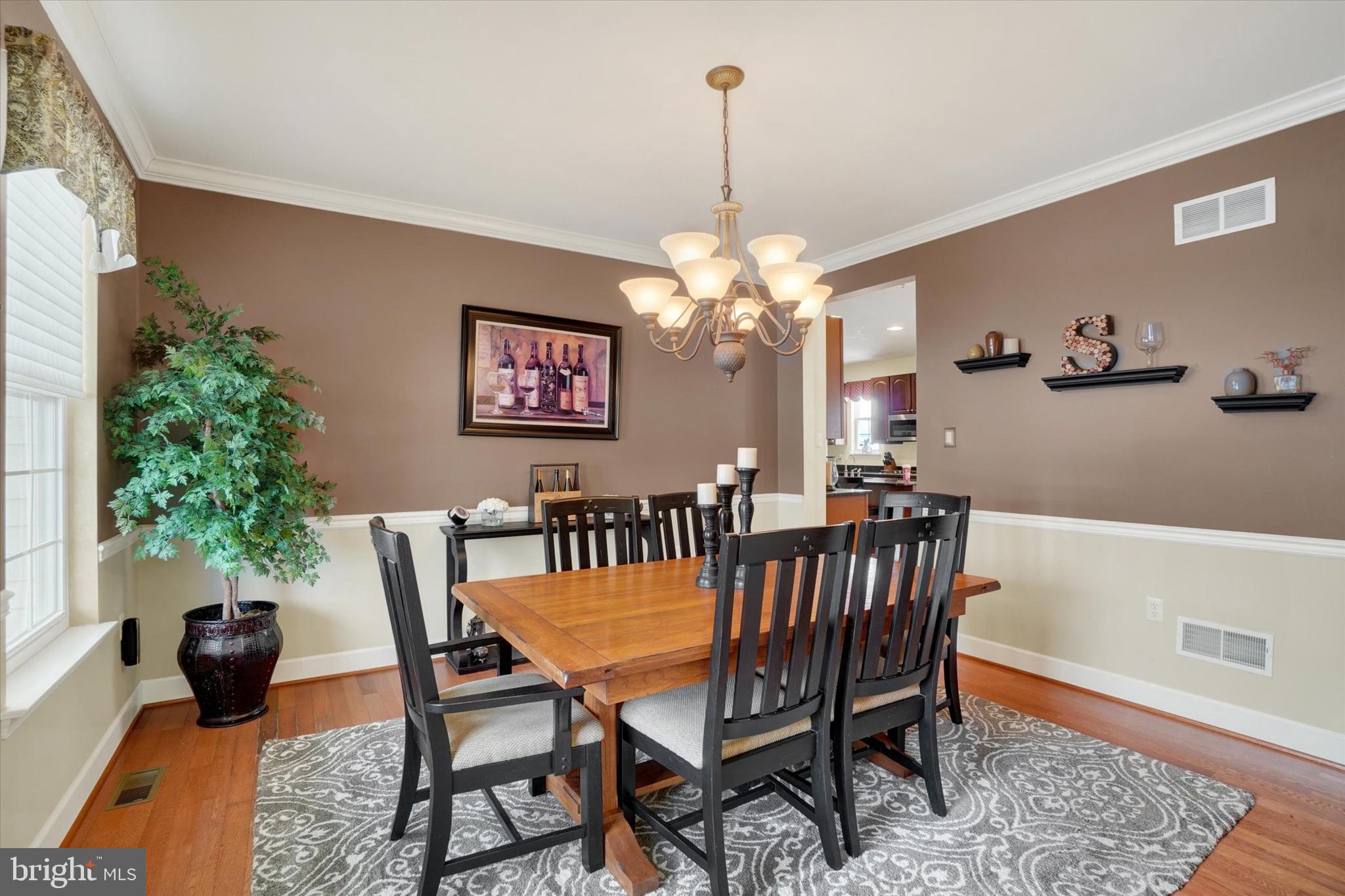 SUMMER'S GLEN - Residential