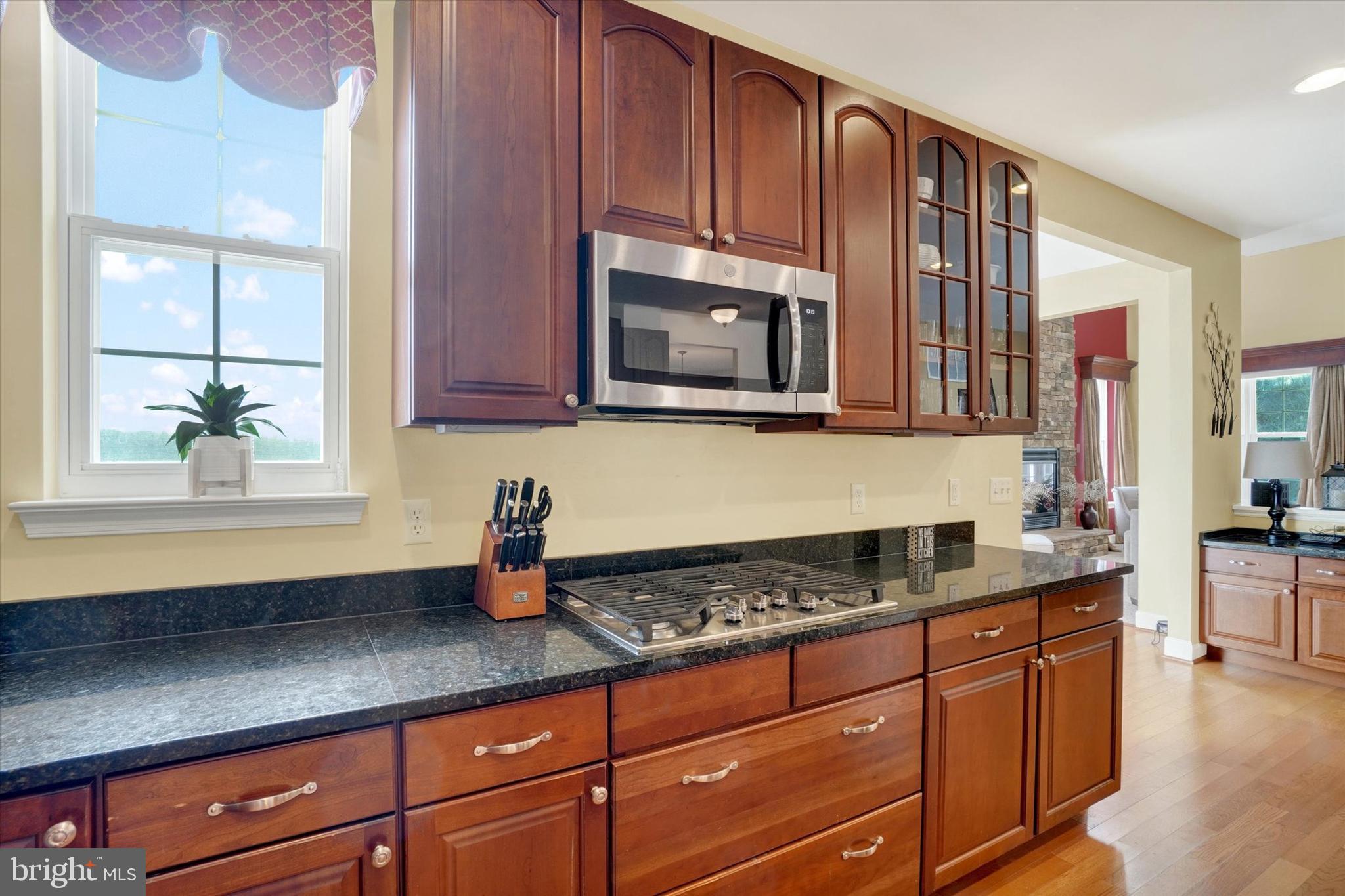 SUMMER'S GLEN - Residential