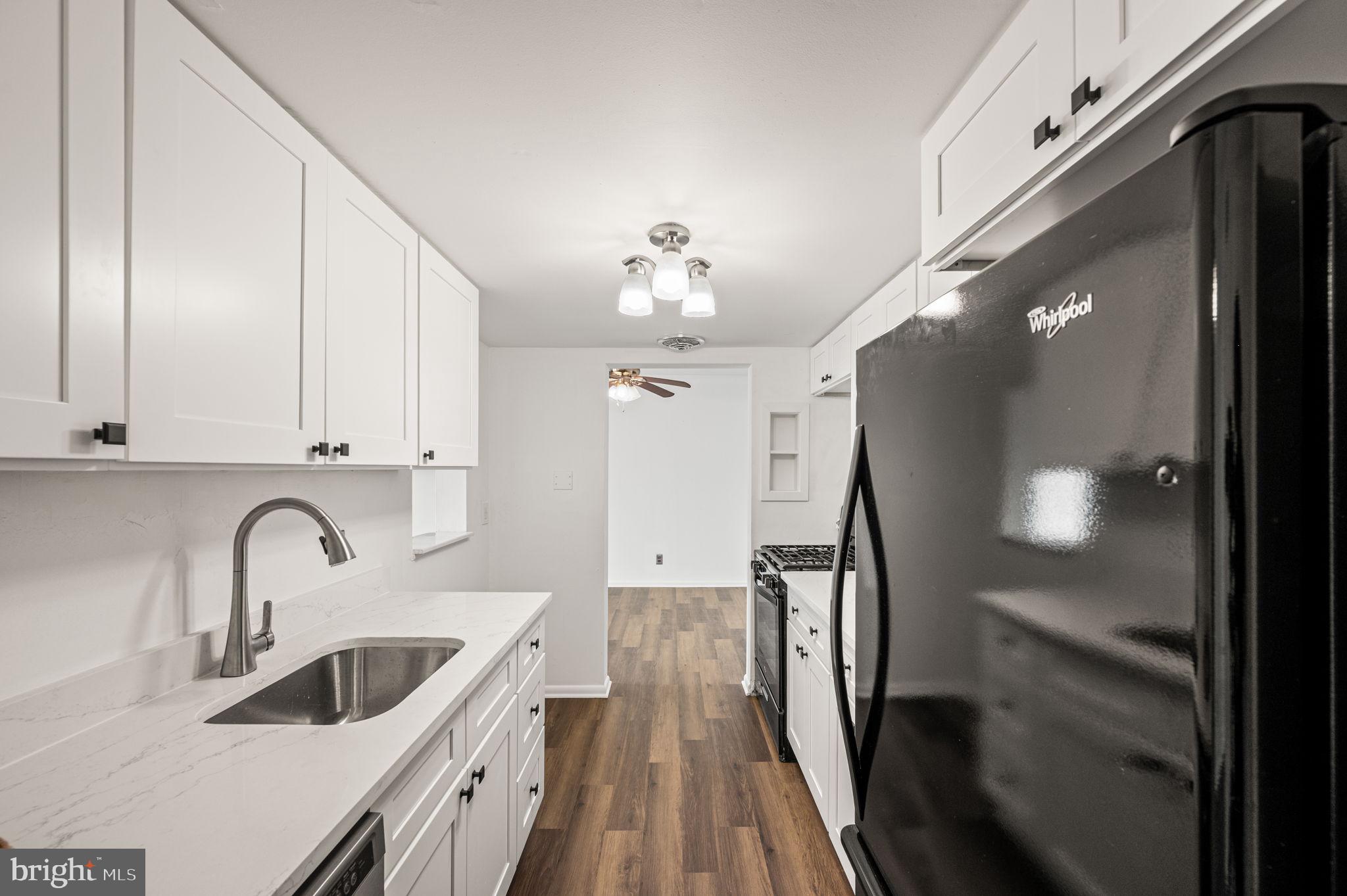 GLENHARDIE CONDOS - Residential