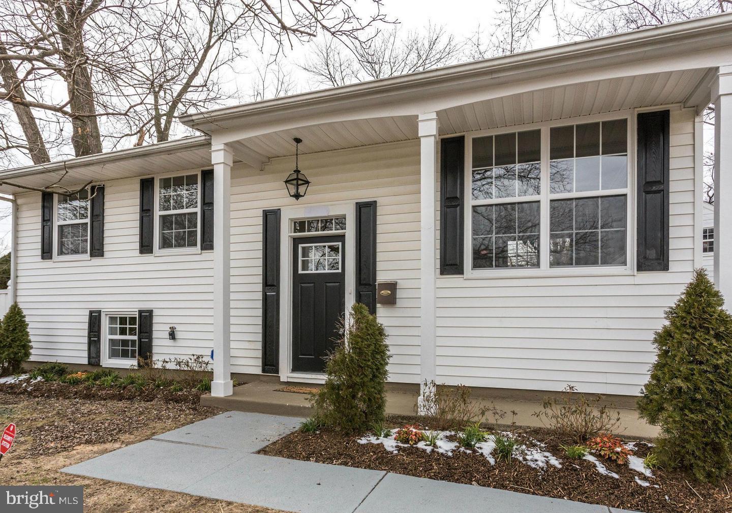 SUBURBIA - Residential