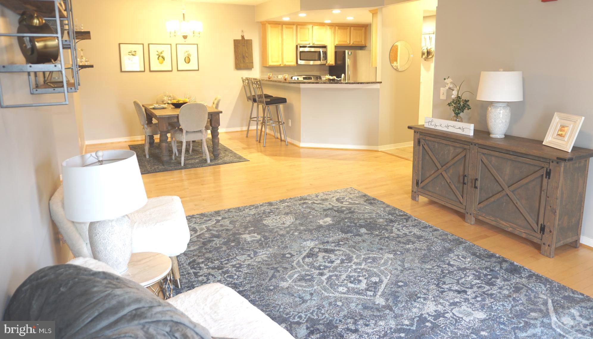 RIVERGATE II - Residential