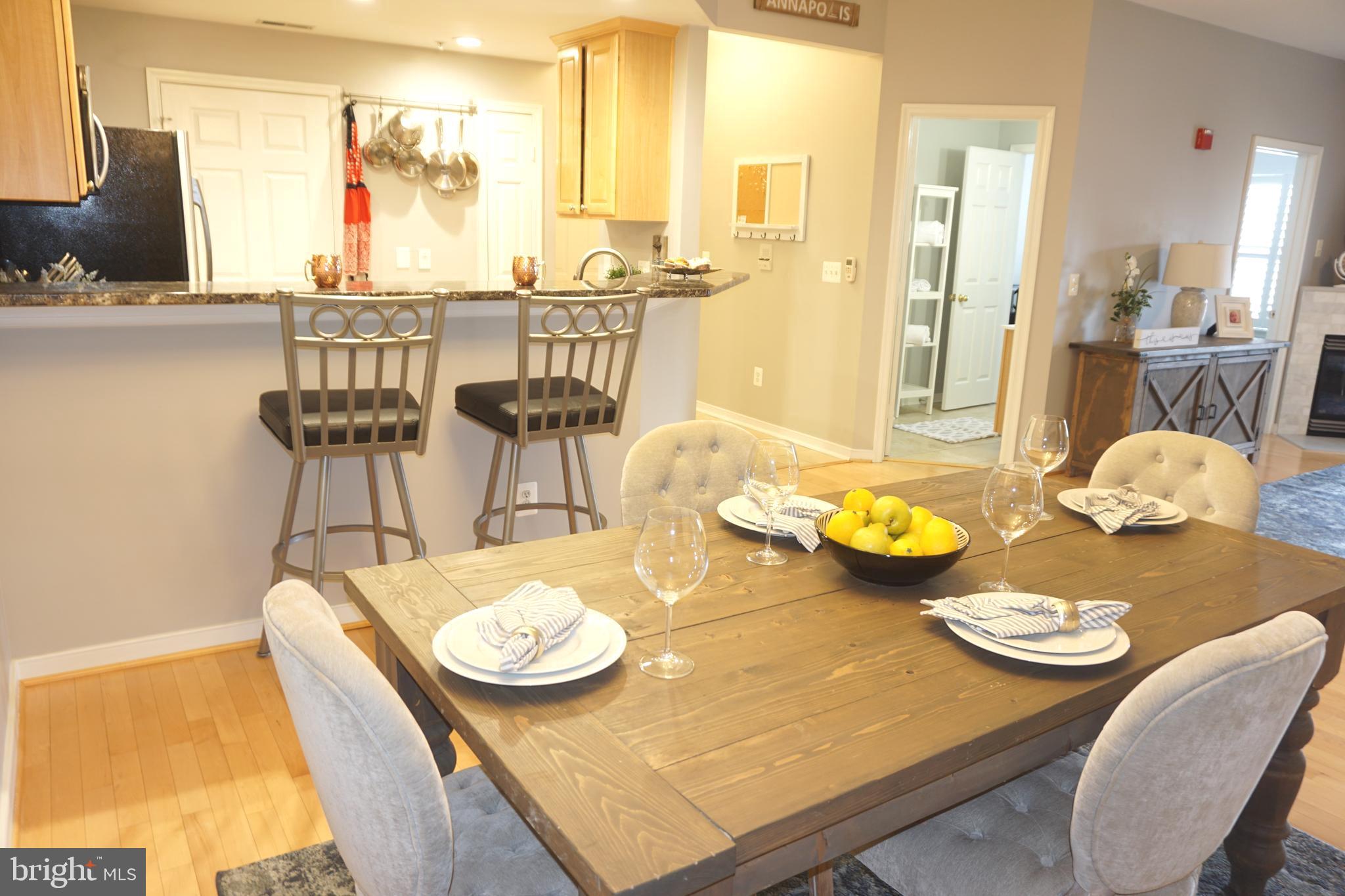 RIVERGATE II - Residential