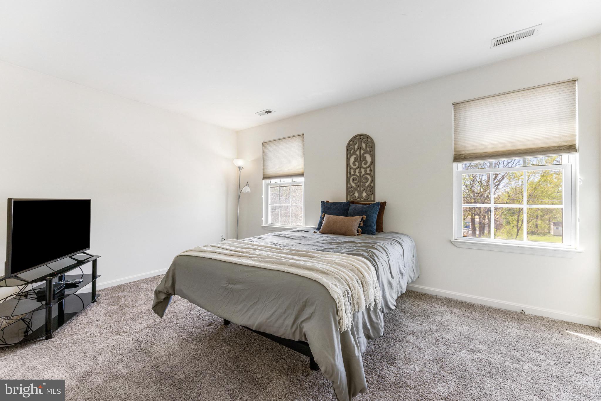 EAST TOWSON - Residential