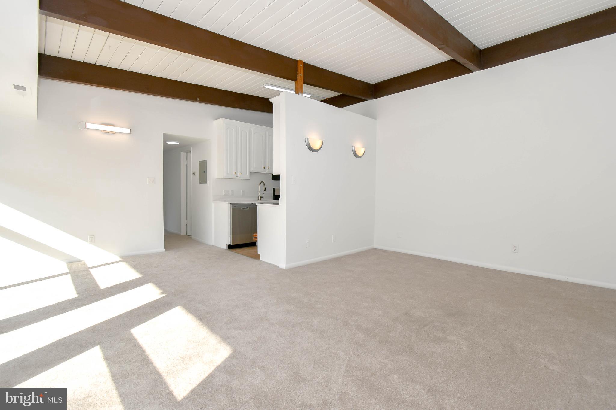 FAIRFAX HERITAGE - Residential