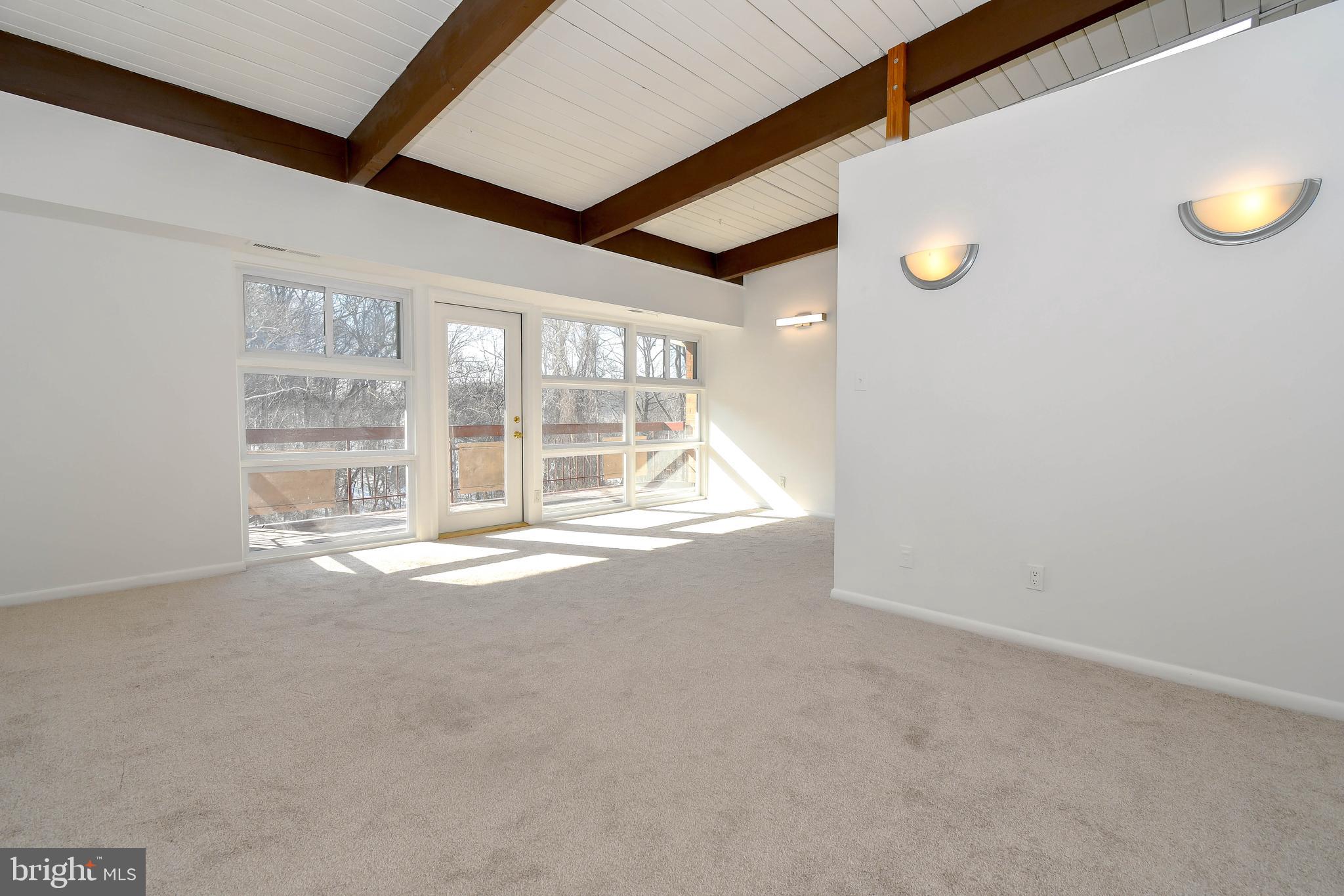 FAIRFAX HERITAGE - Residential