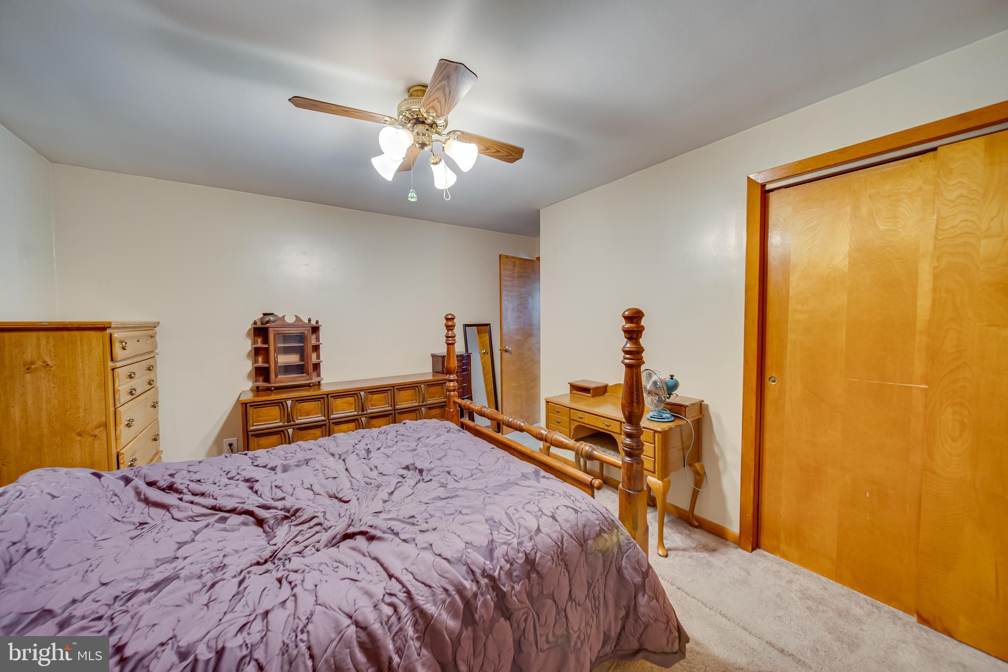 SHARPSBURG - Residential