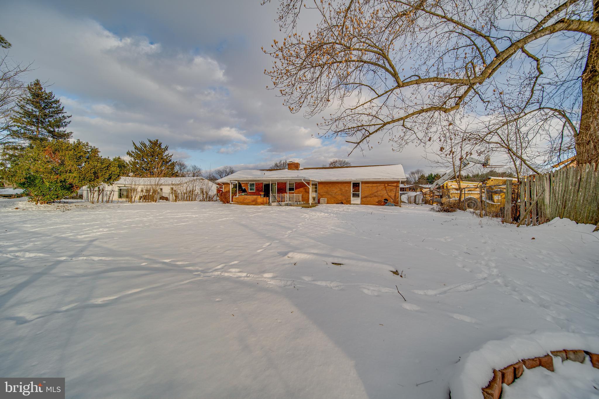 SHARPSBURG - Residential