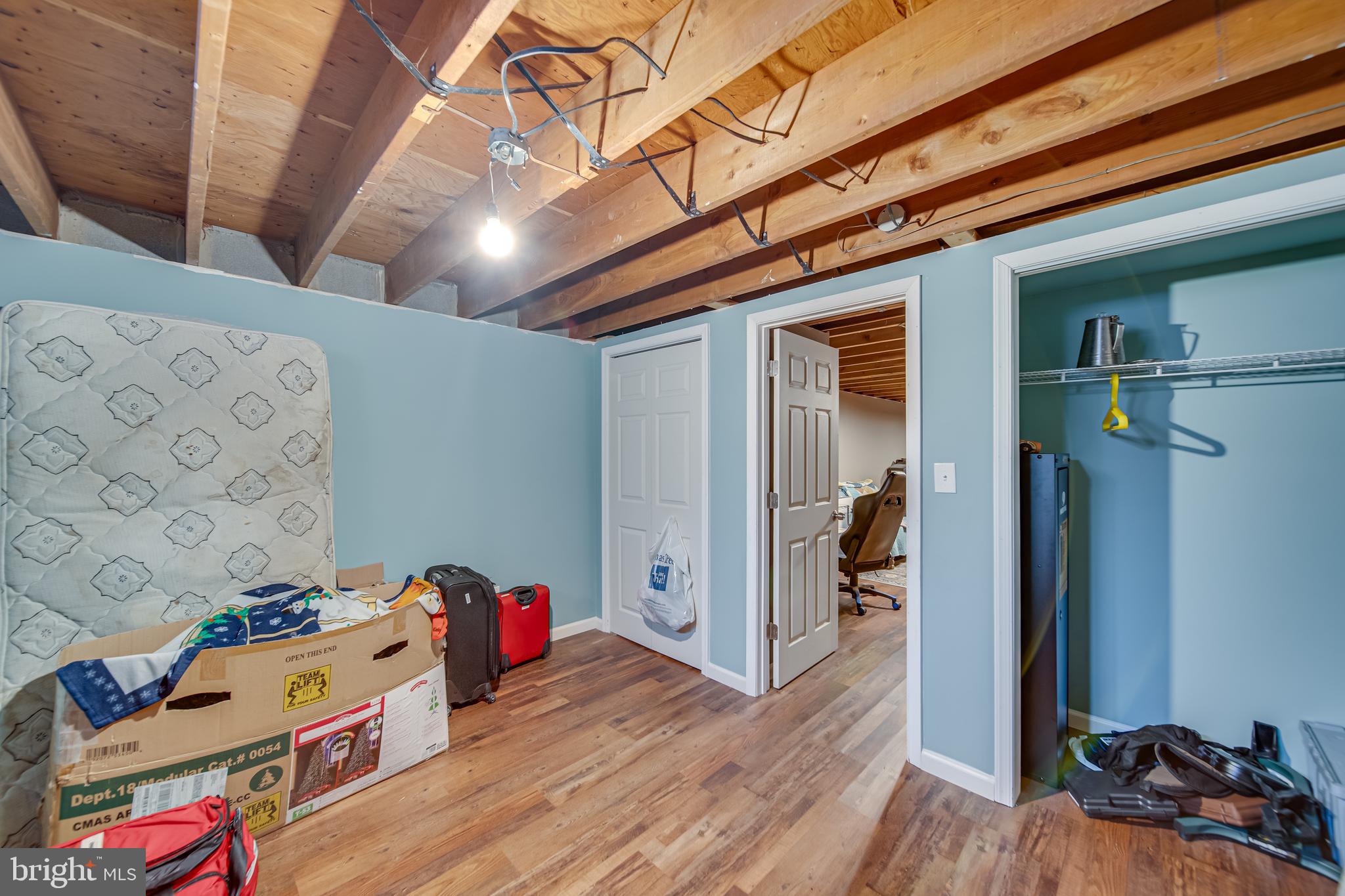 SHARPSBURG - Residential