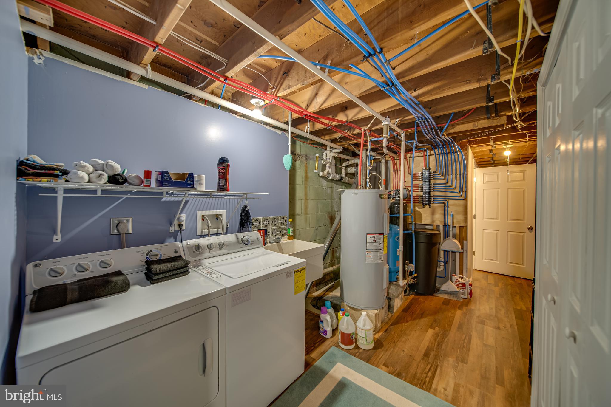 SHARPSBURG - Residential