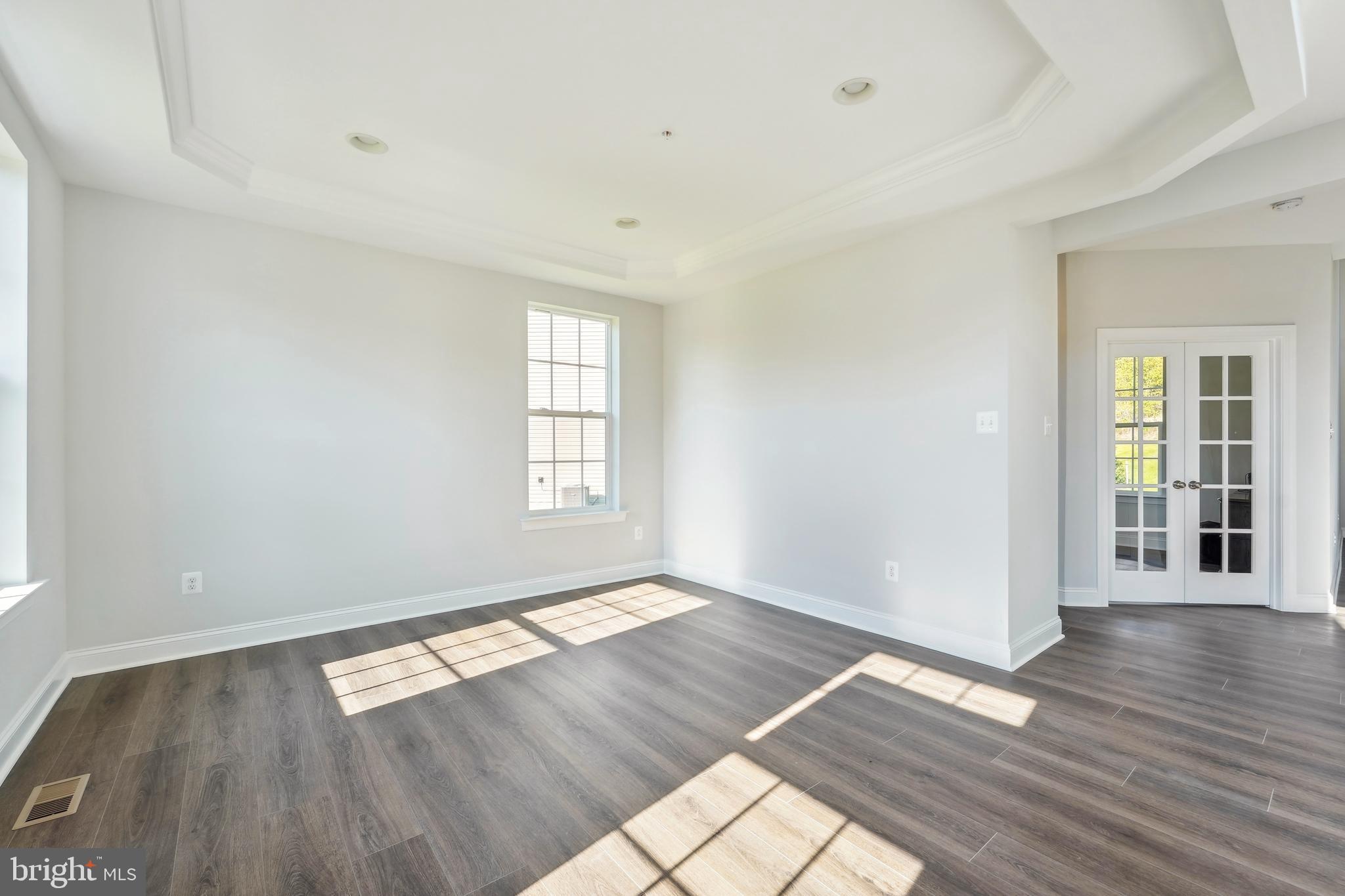 COLLINGTON ESTATES - Residential