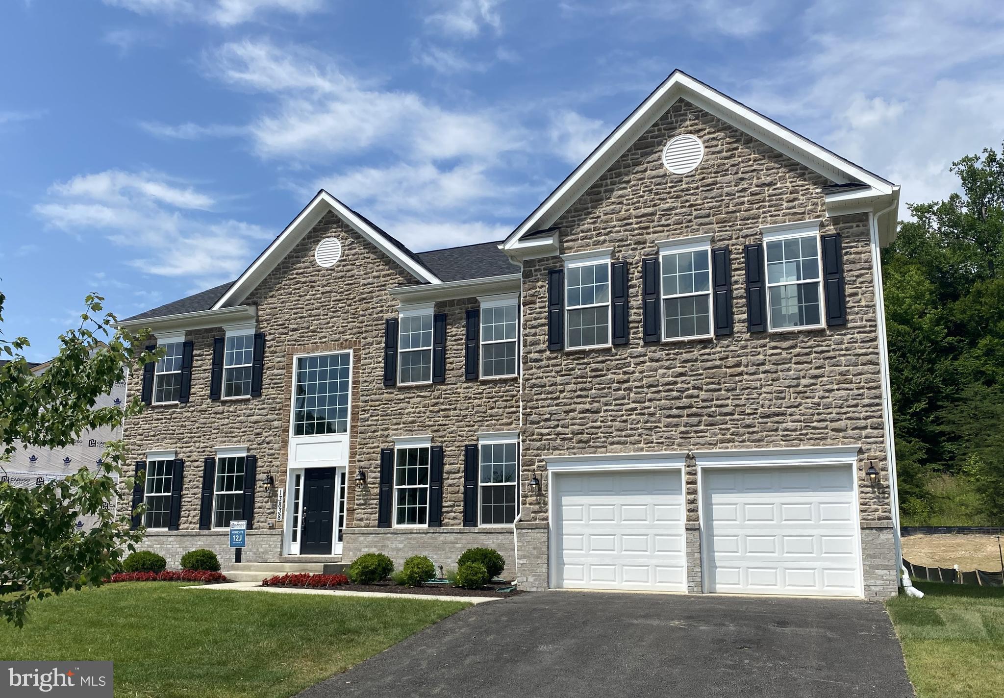 COLLINGTON ESTATES - Residential