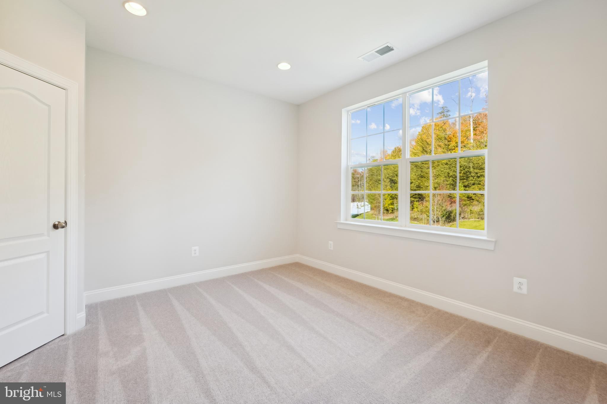 COLLINGTON ESTATES - Residential