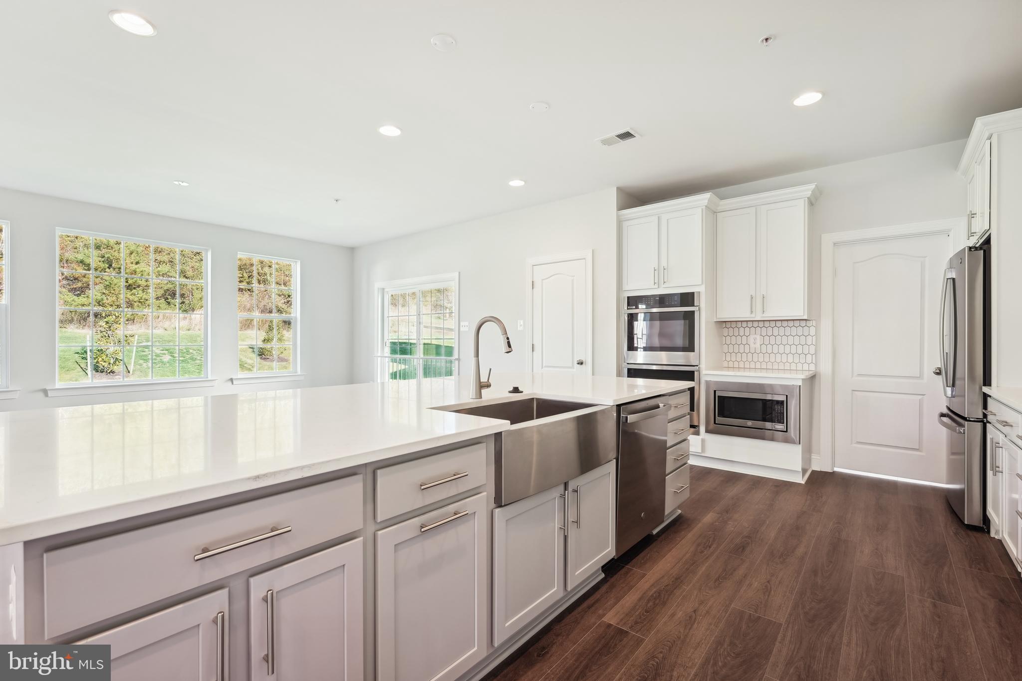 COLLINGTON ESTATES - Residential