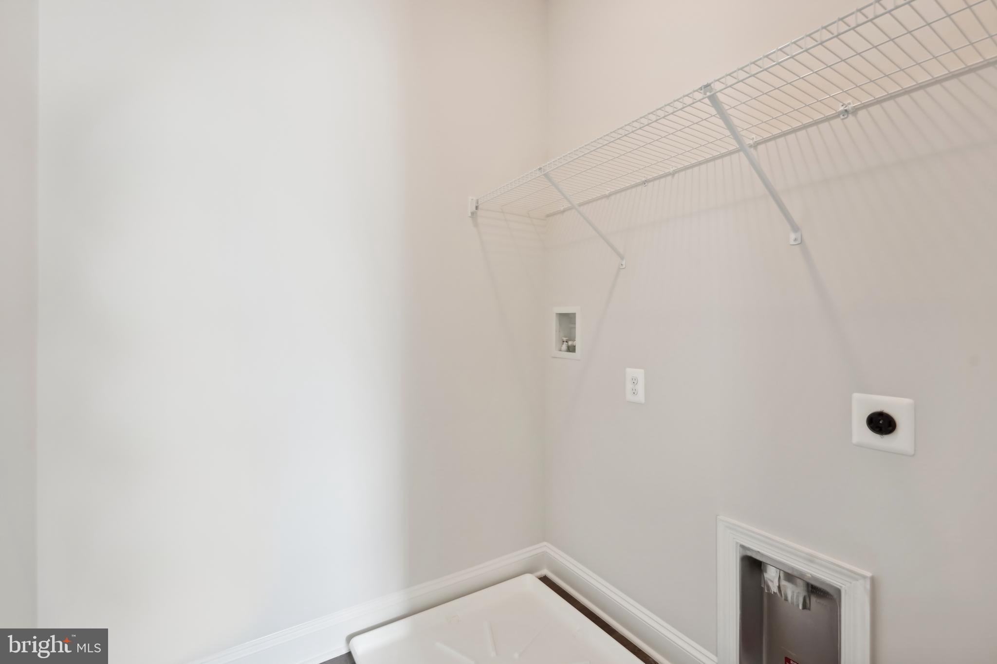 COLLINGTON ESTATES - Residential