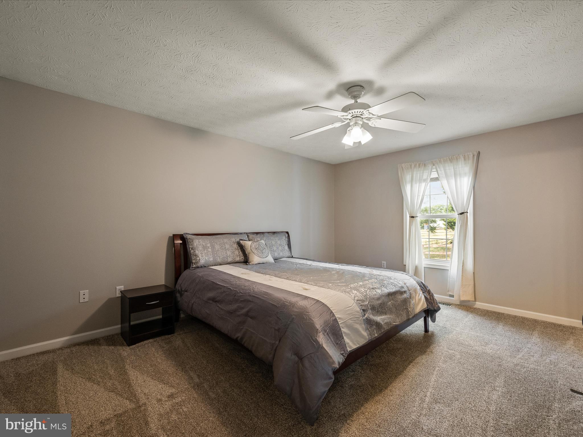 CROWN POINTE NORTH - Residential