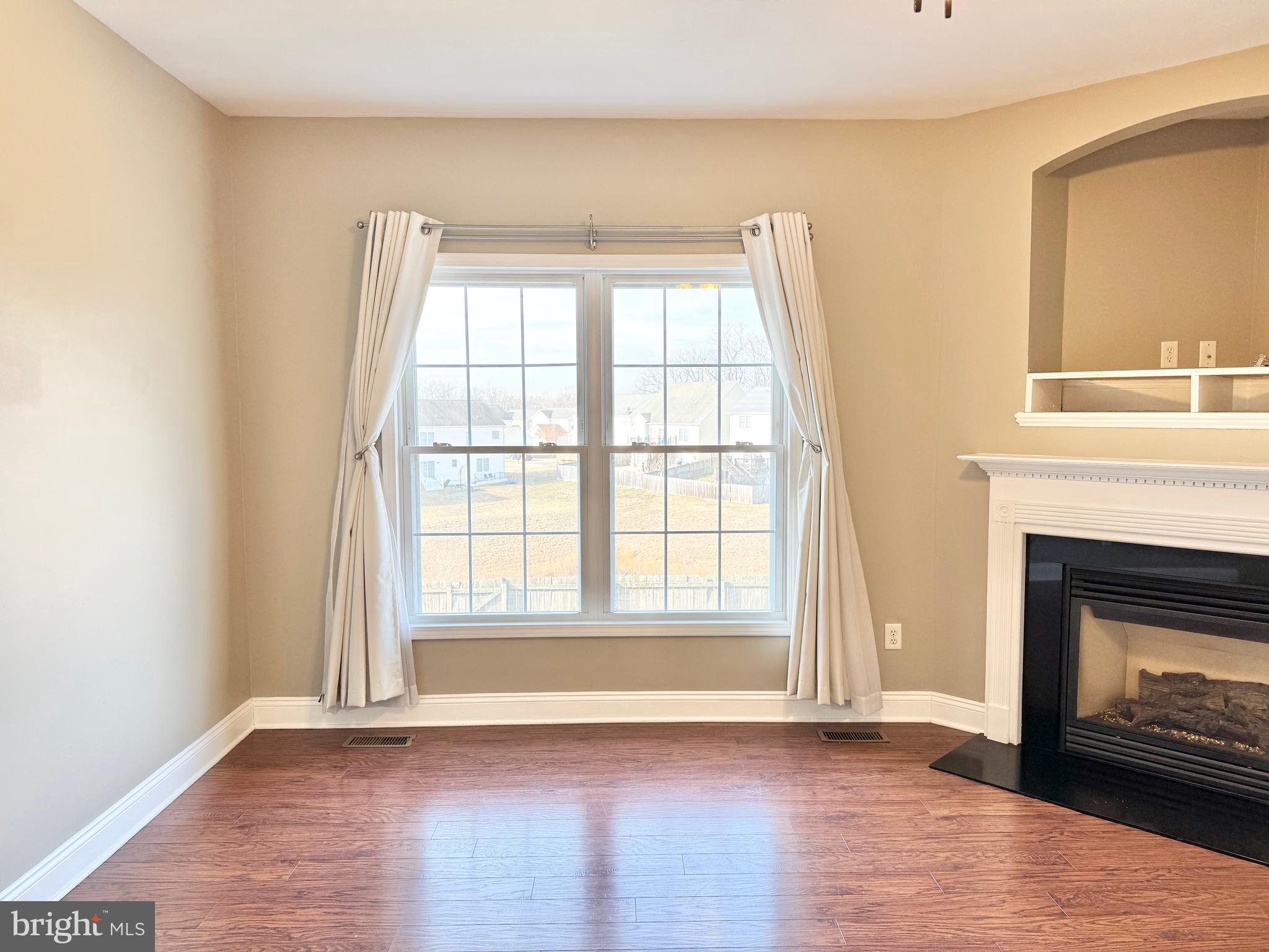 WIDEWATER VILLAGE - Residential Lease