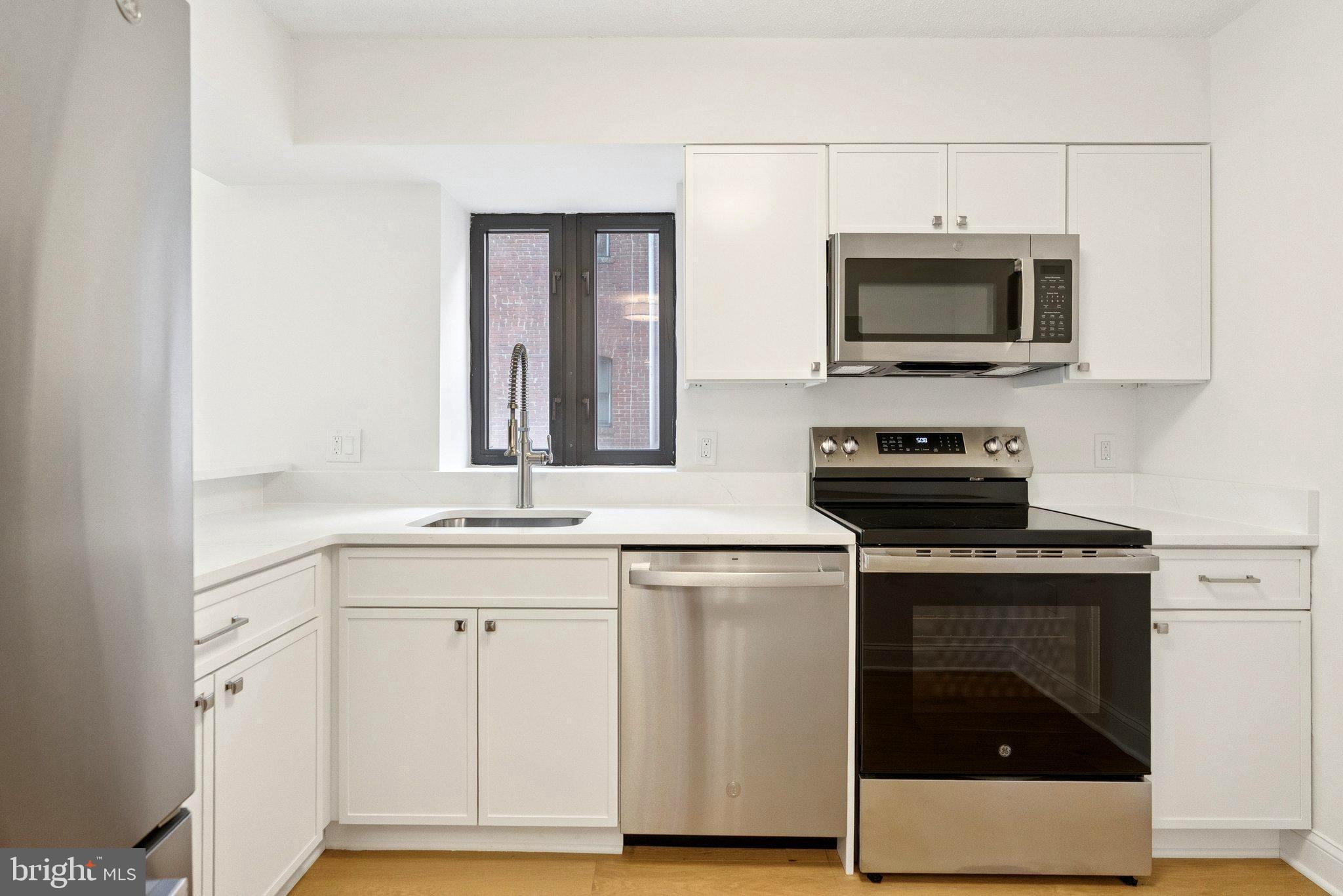 2320 WISCONSIN AVENUE NW 306
