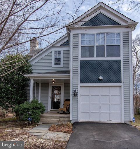 16 GLENGYLE LANE STERLING VA 20165