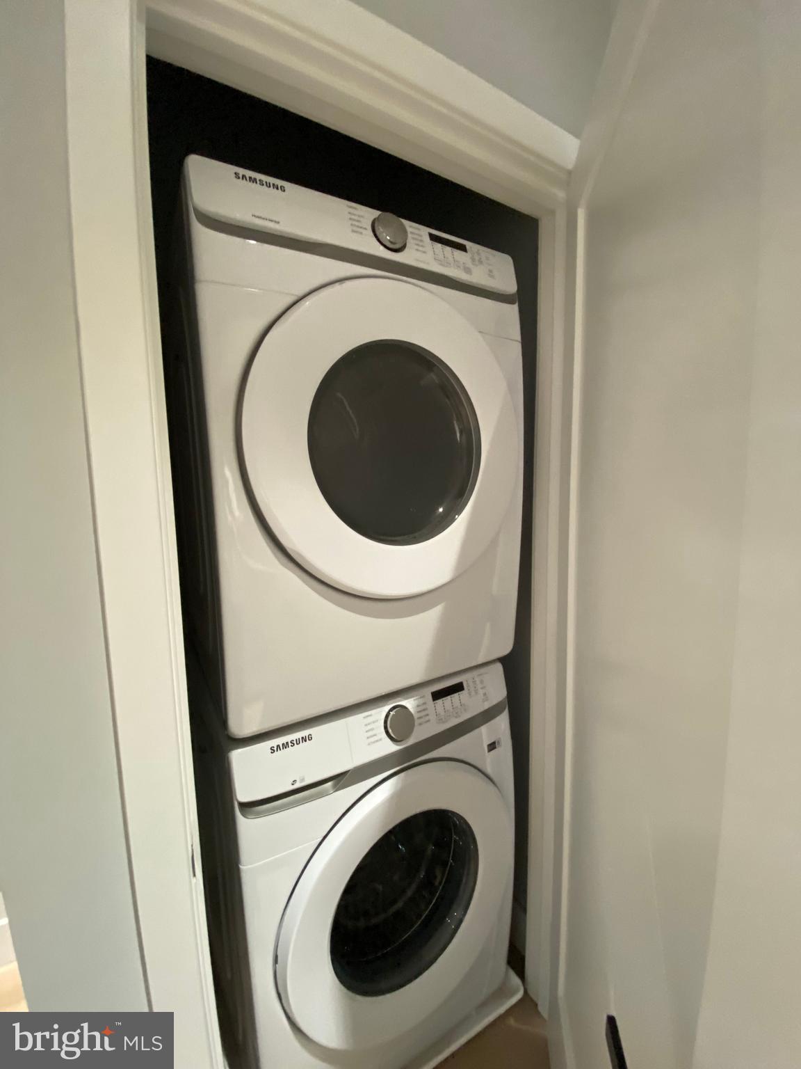 TEMPLE UNIVERSITY - Residential Lease