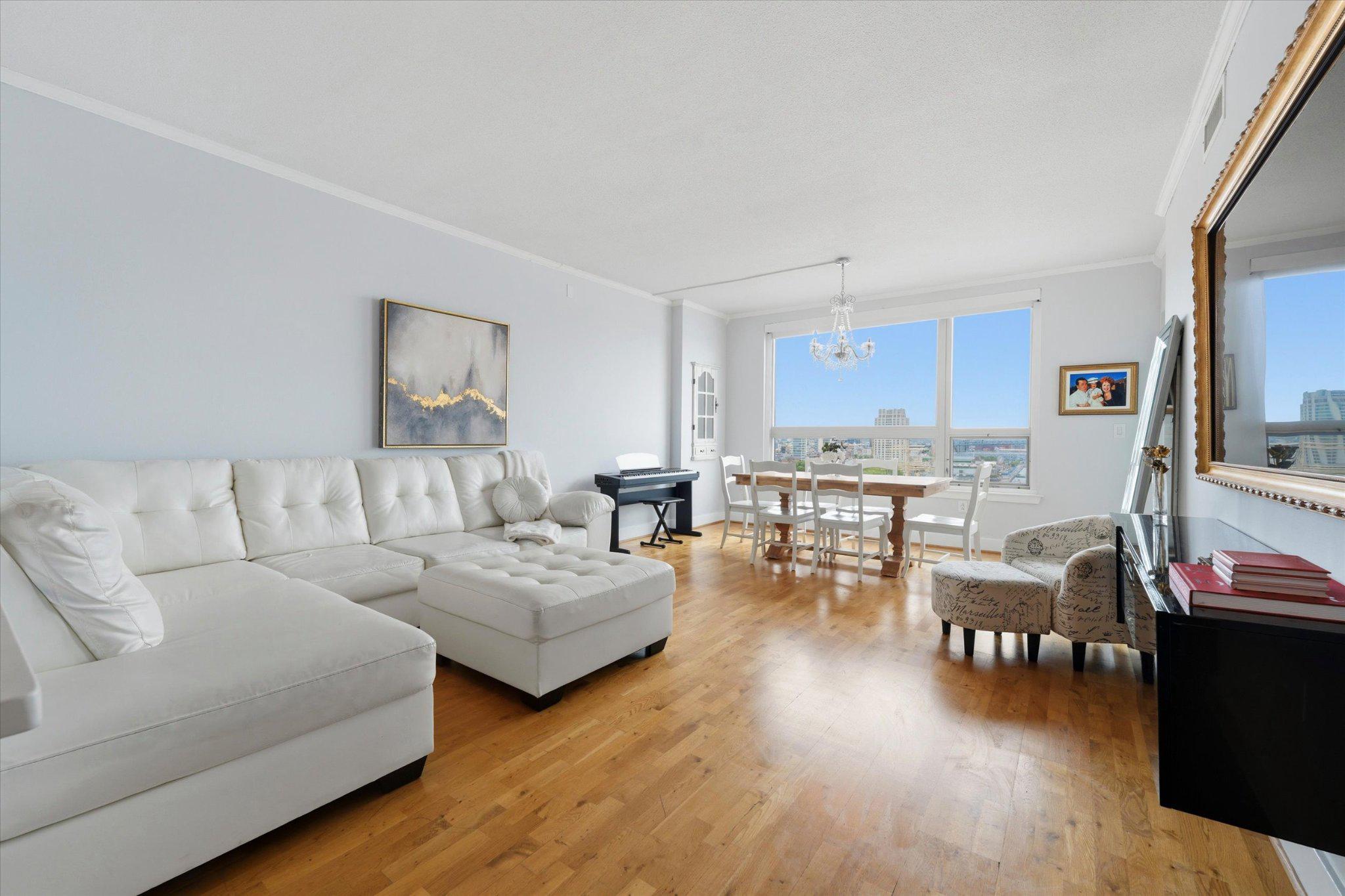 717 S CHRISTOPHER COLUMBUS BOULEVARD 1405