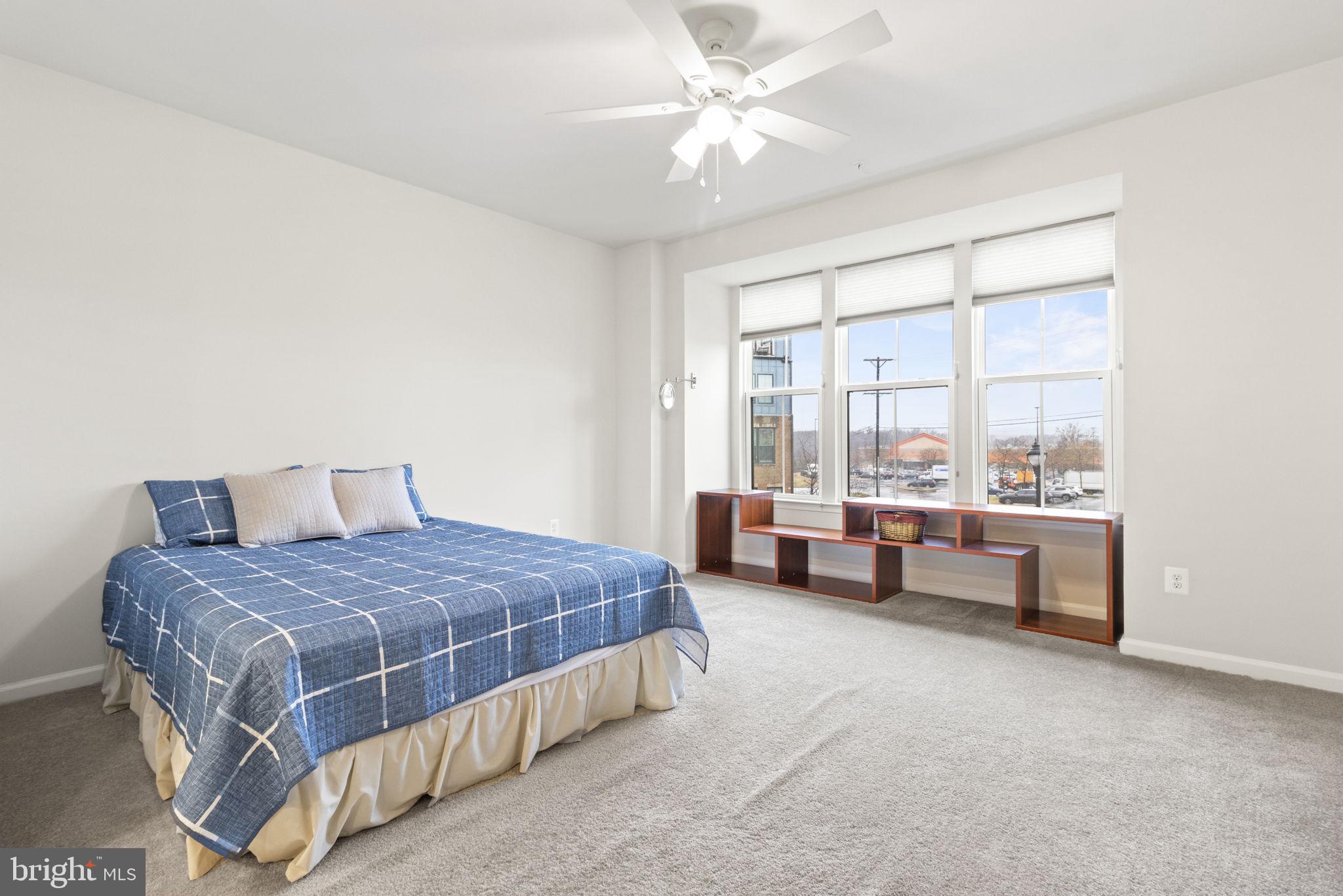 HYATTSVILLE - Residential