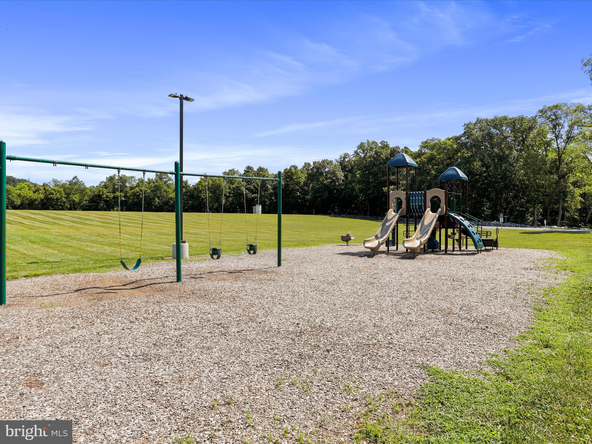 BROOKFIELD ON THE POTOMAC - Residential