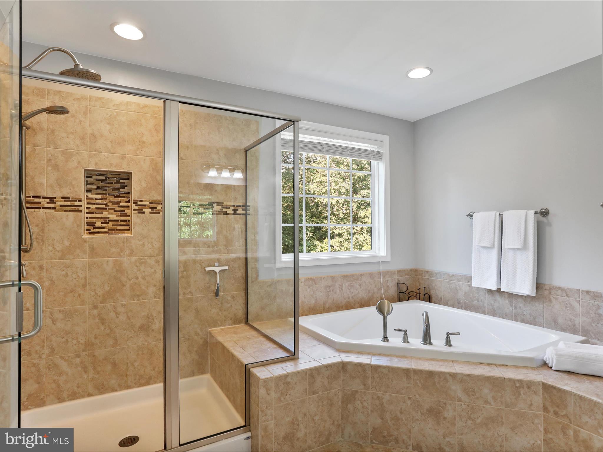 BROOKFIELD ON THE POTOMAC - Residential