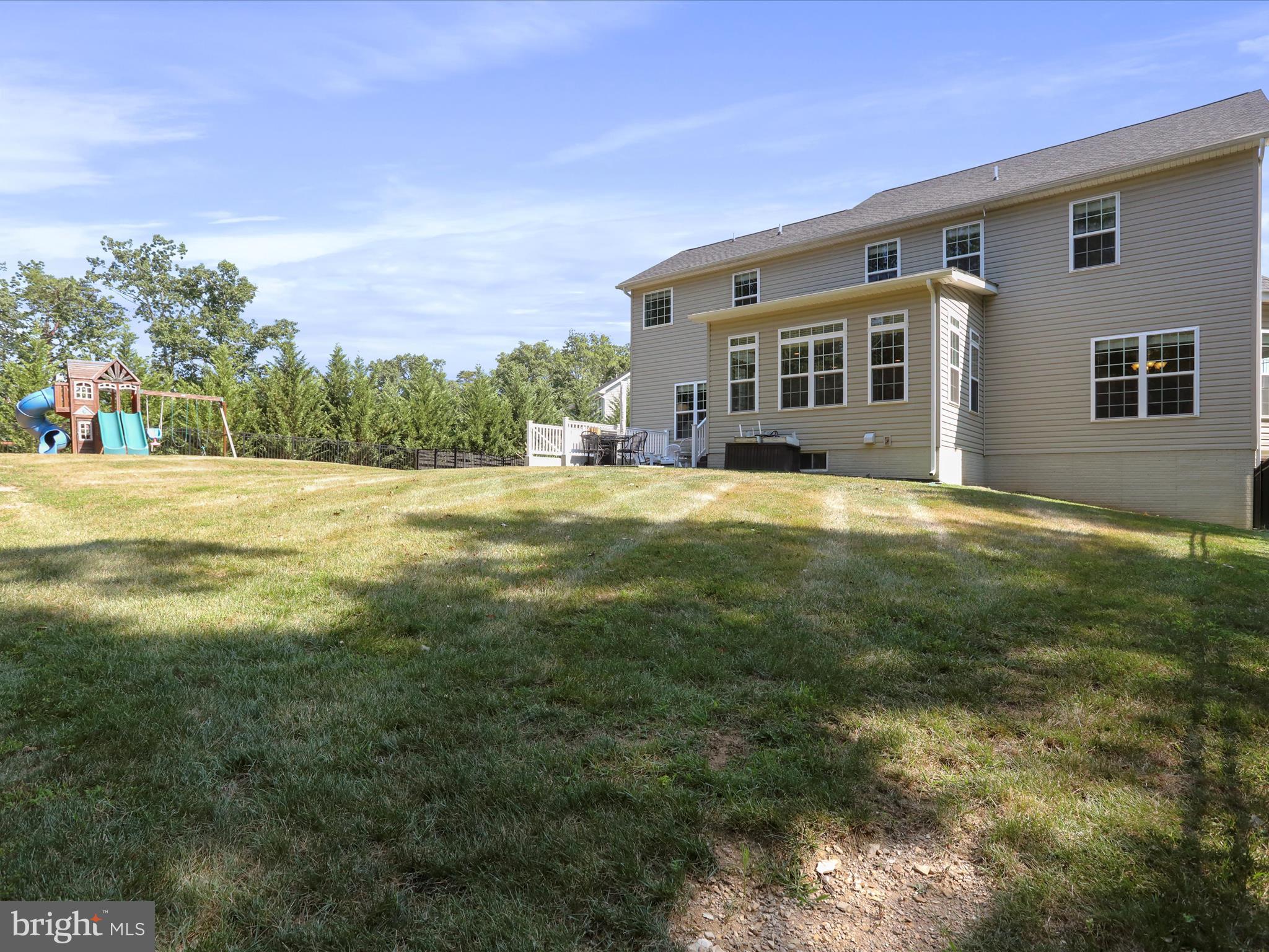 BROOKFIELD ON THE POTOMAC - Residential