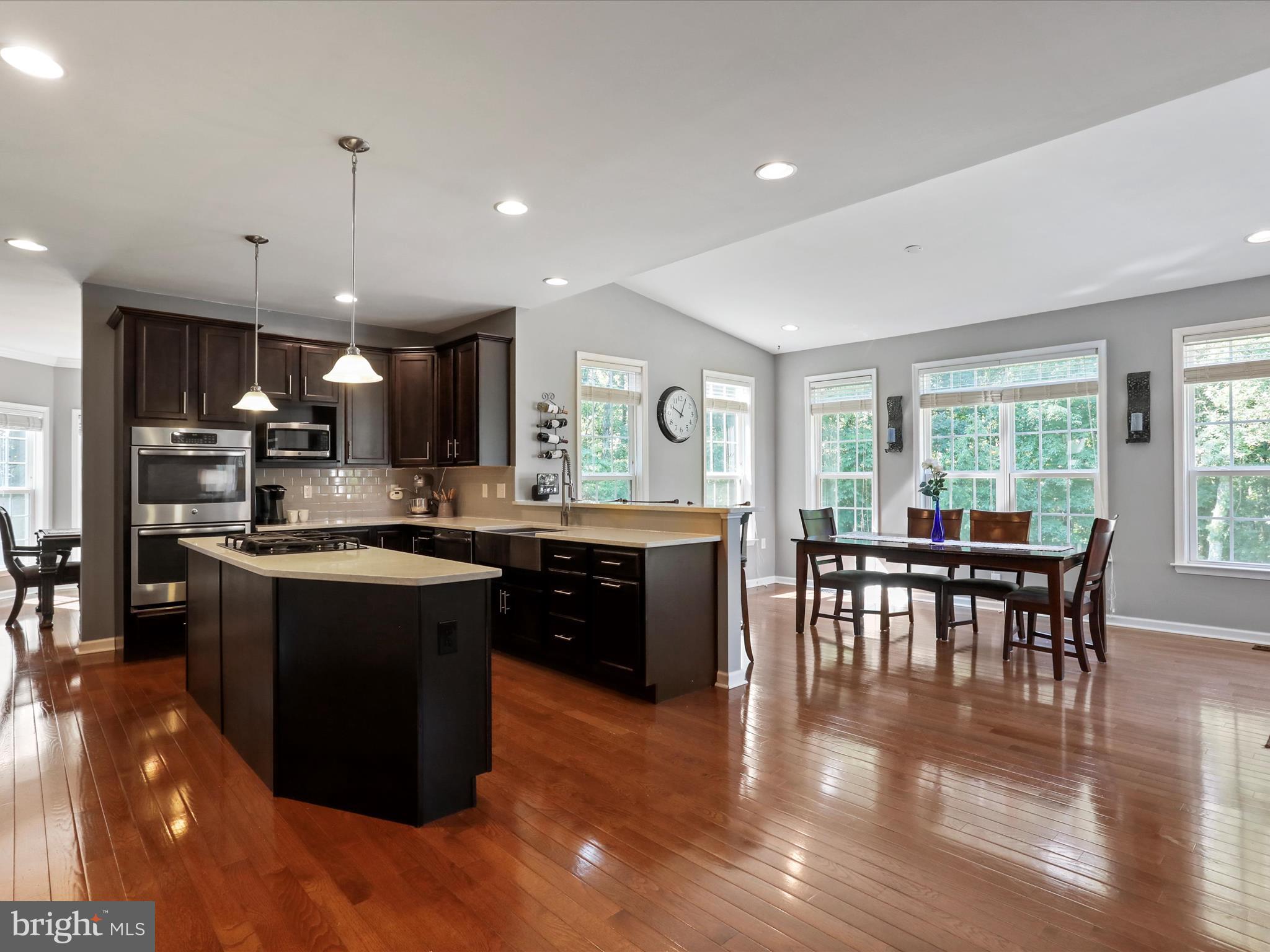 BROOKFIELD ON THE POTOMAC - Residential