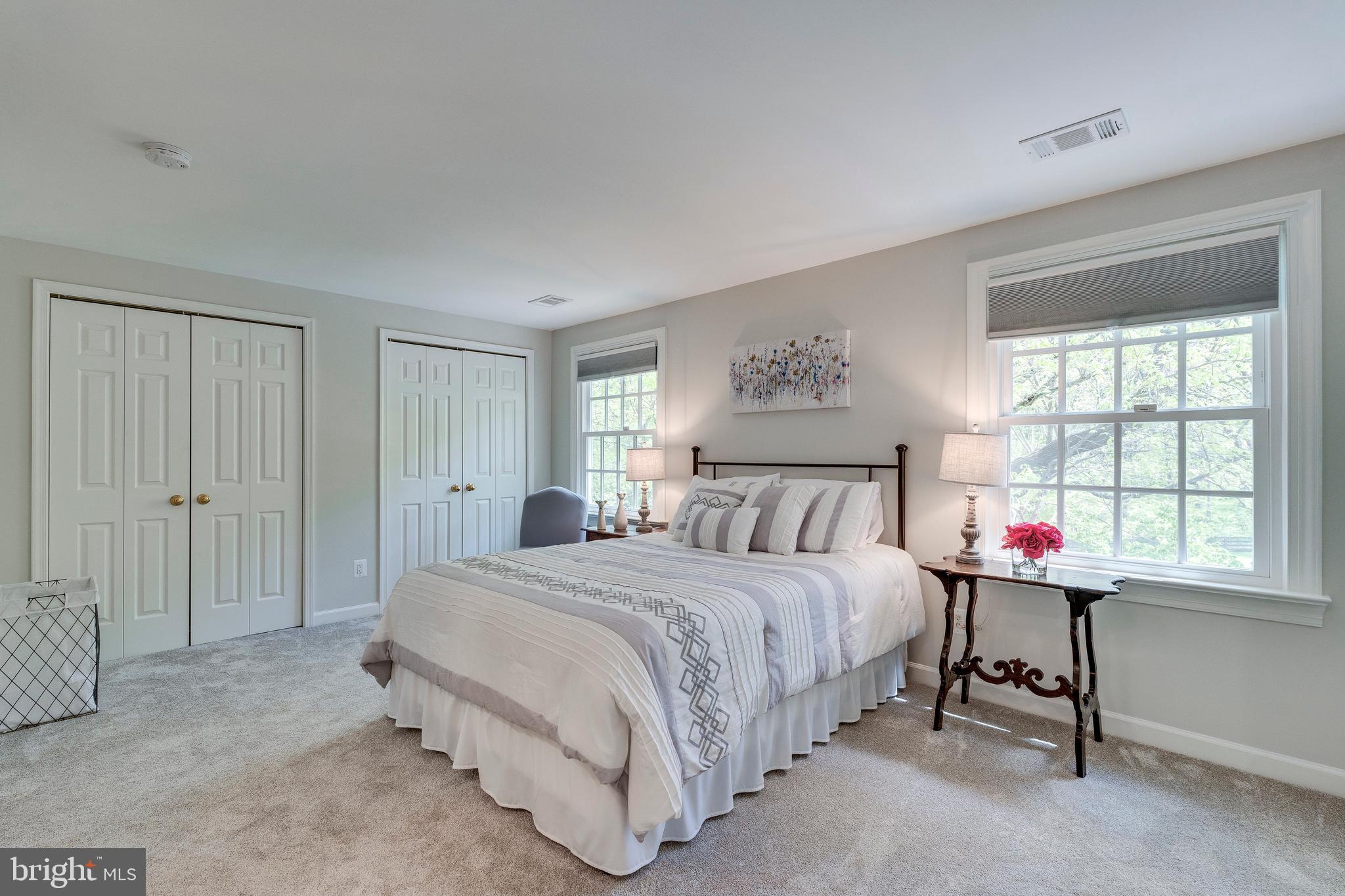 ASHTON OAKS - Residential