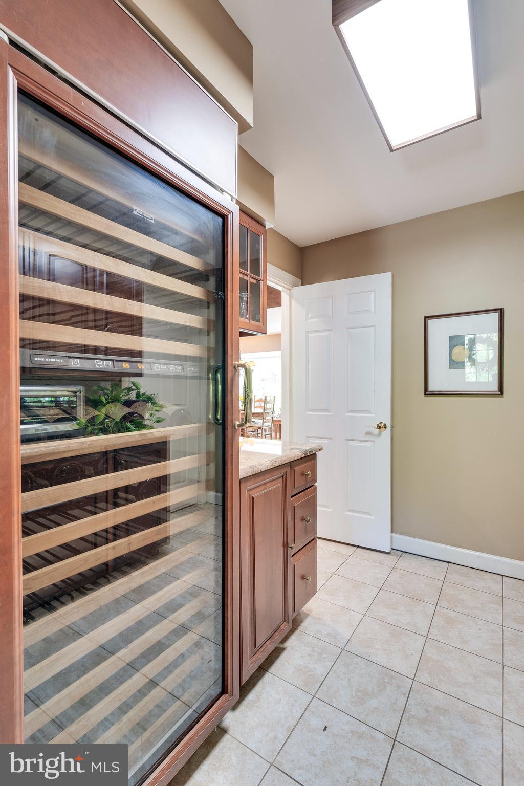 ASHTON OAKS - Residential