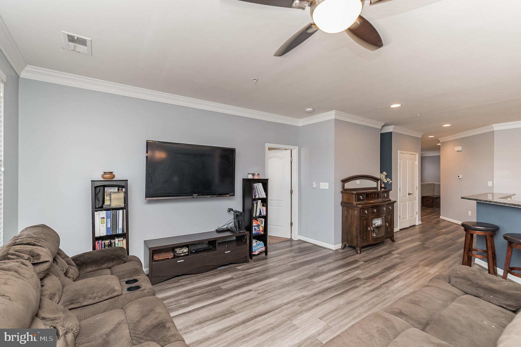 VILLAS AT EASTGATE CONDO - Residential