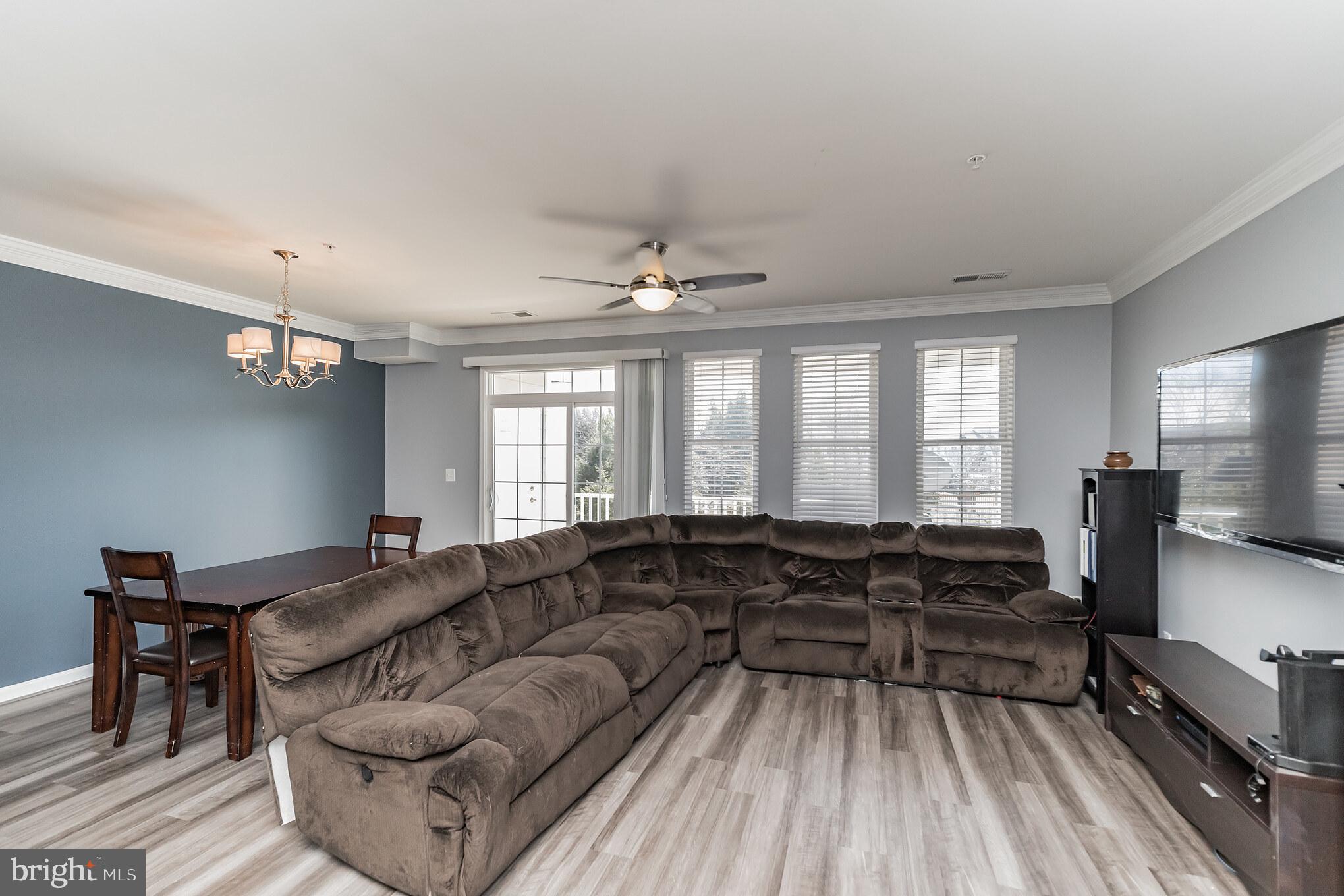 VILLAS AT EASTGATE CONDO - Residential