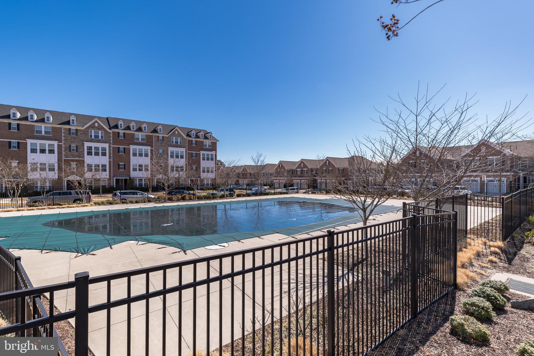 VILLAS AT EASTGATE CONDO - Residential