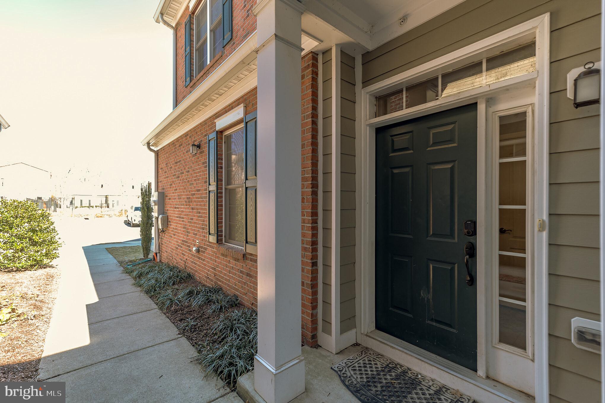 VILLAS AT EASTGATE CONDO - Residential