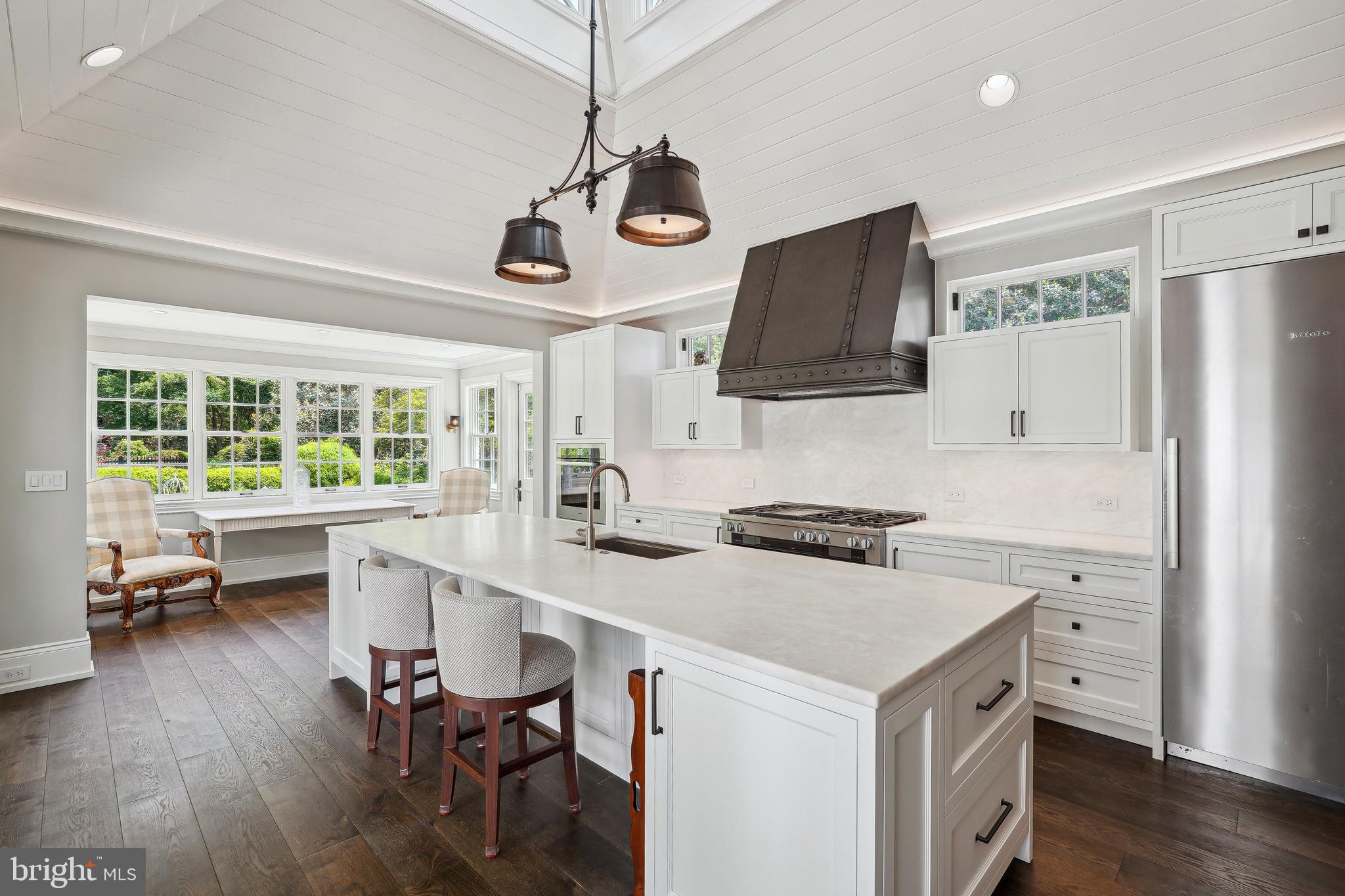 COUNTRYSIDE - Residential