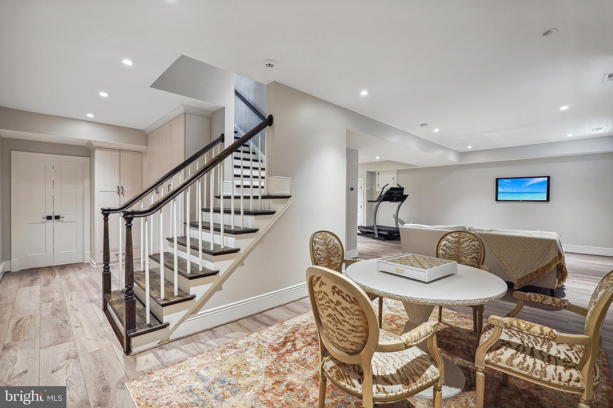 COUNTRYSIDE - Residential