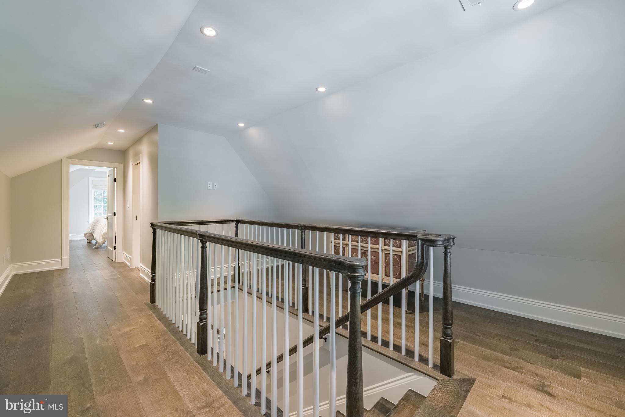 COUNTRYSIDE - Residential