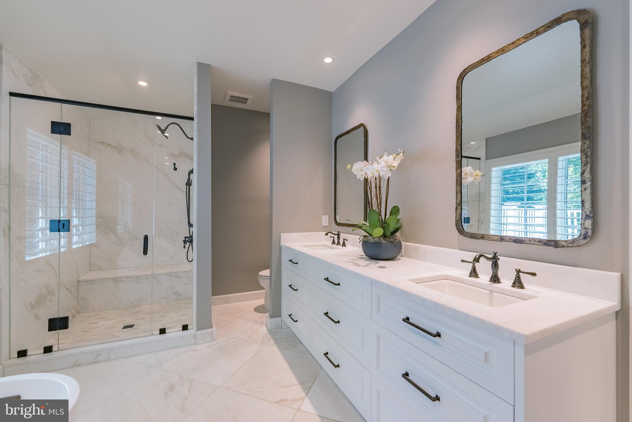 COUNTRYSIDE - Residential