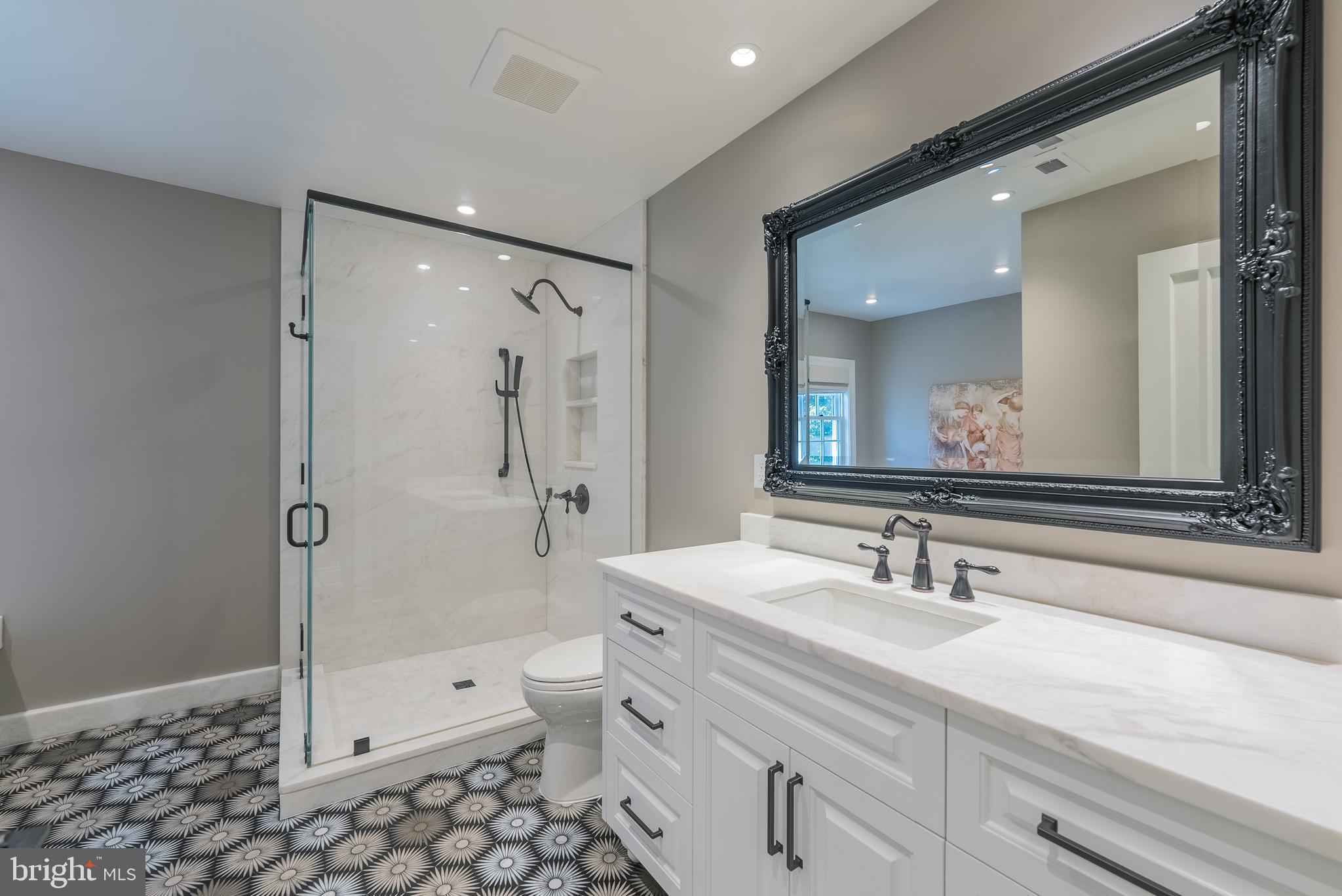 COUNTRYSIDE - Residential