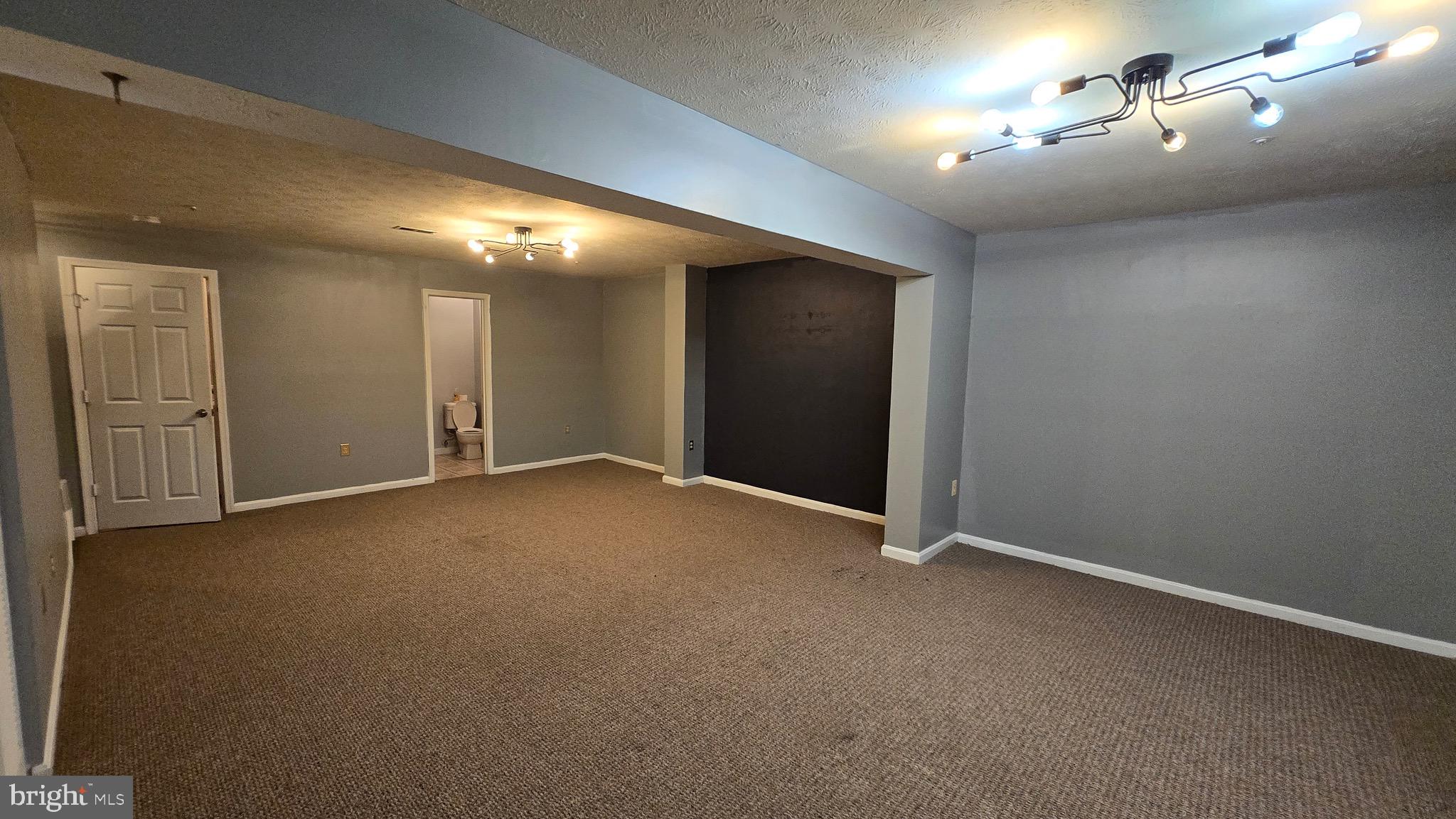 WALKER MILL - Residential Lease