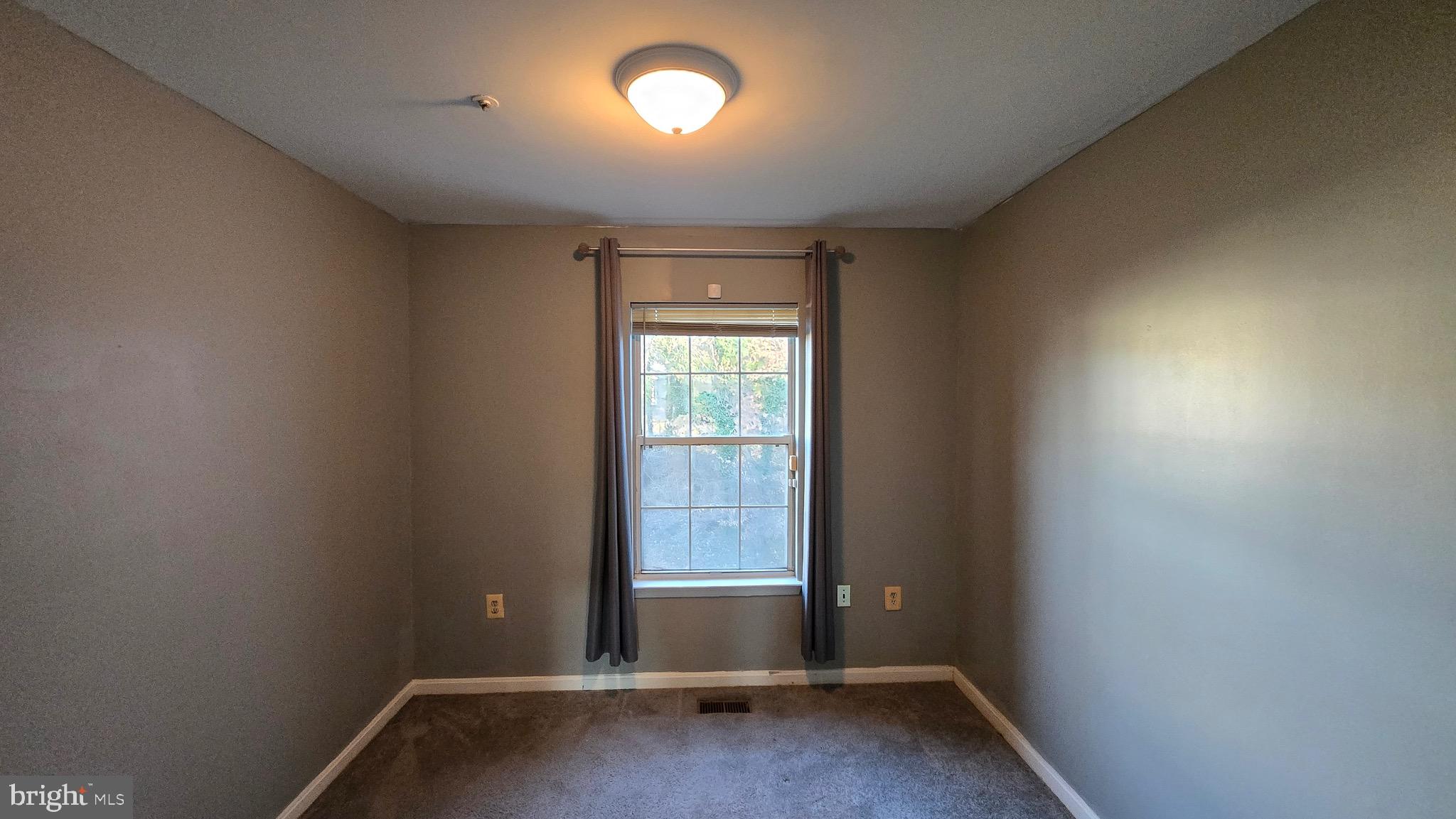 WALKER MILL - Residential Lease