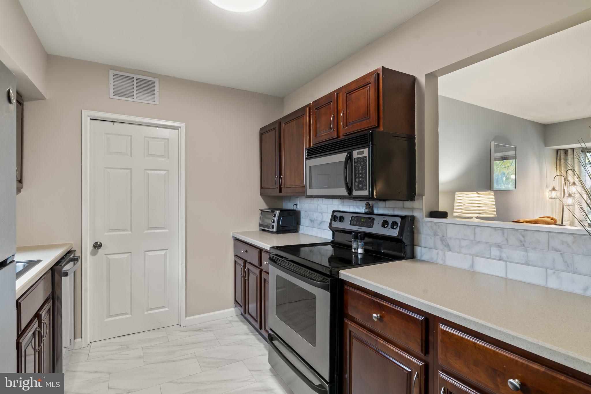 COVENTRY GREEN - Residential