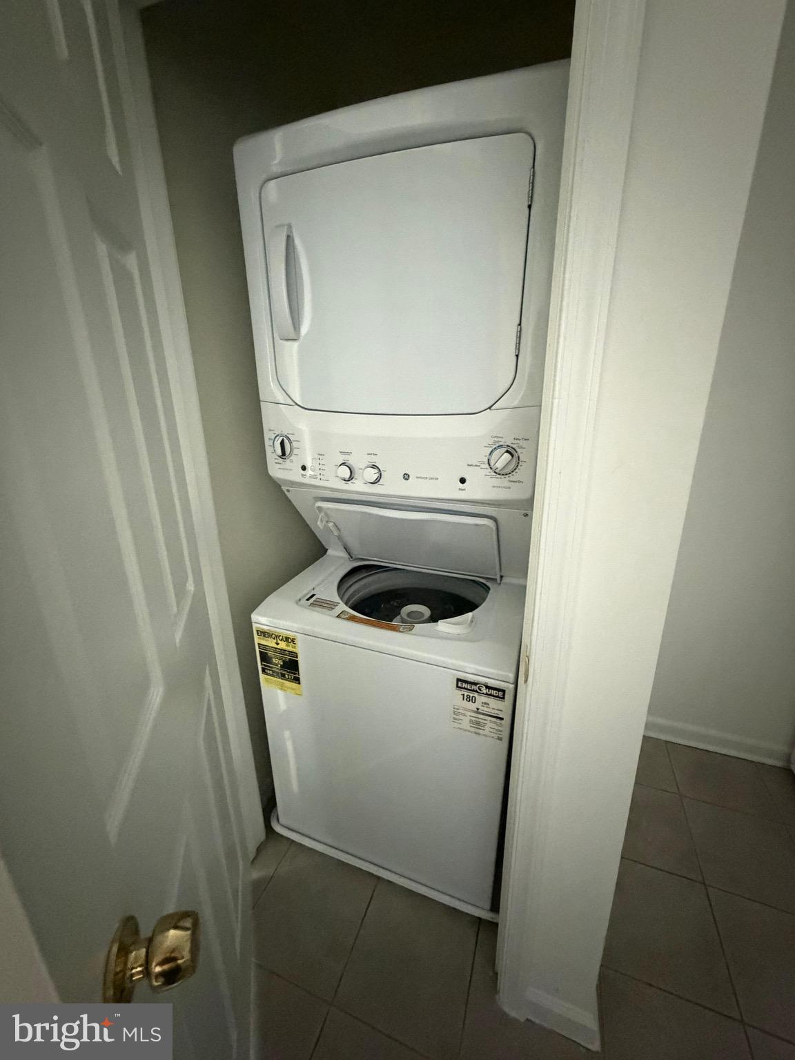 KENTLAND - Residential