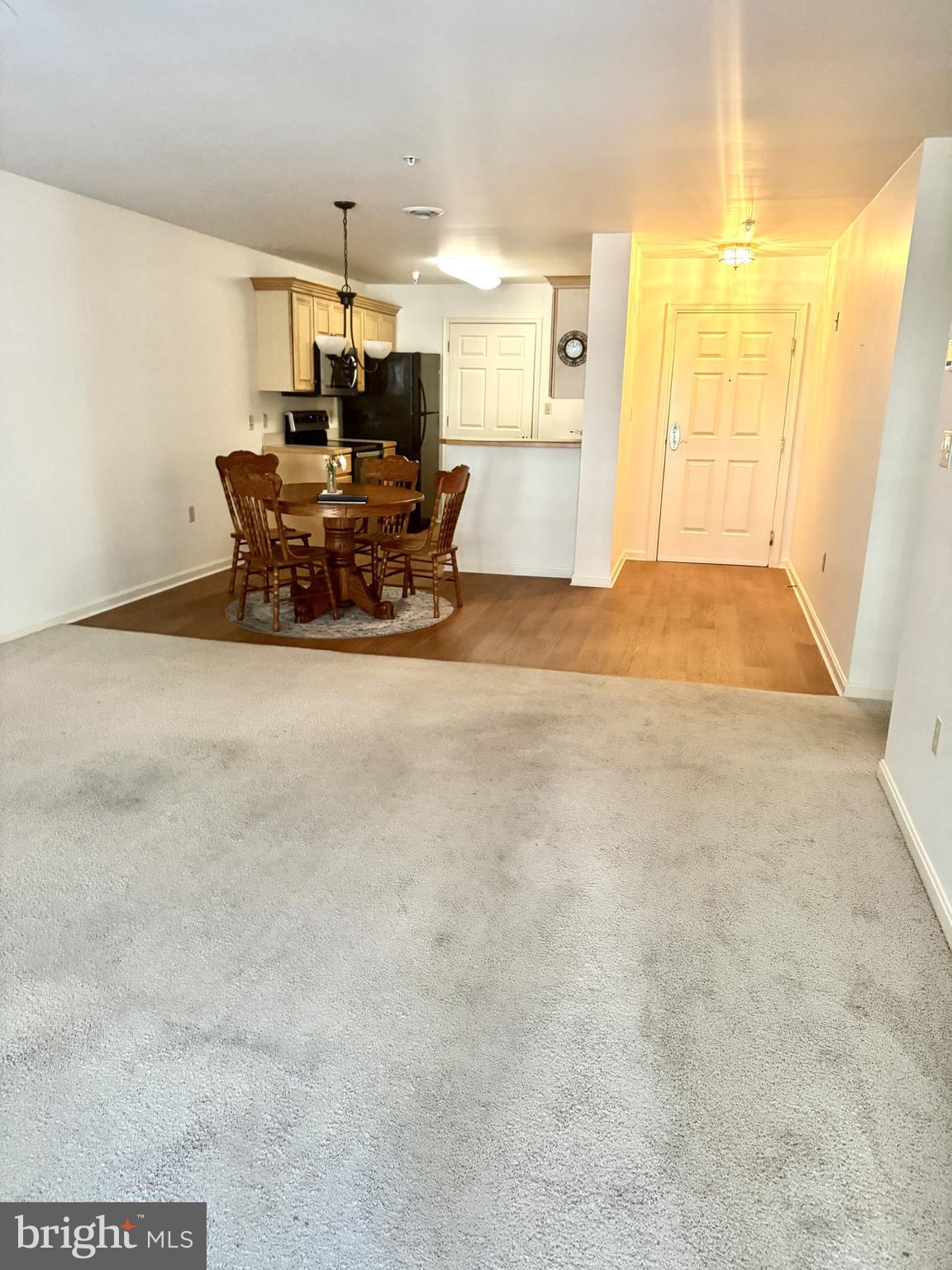 1103 S SCHUMAKER DRIVE C-201