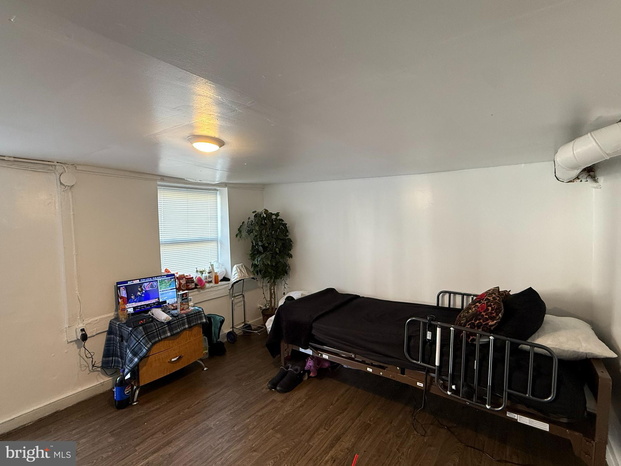 457 - 455 MANOR STREET